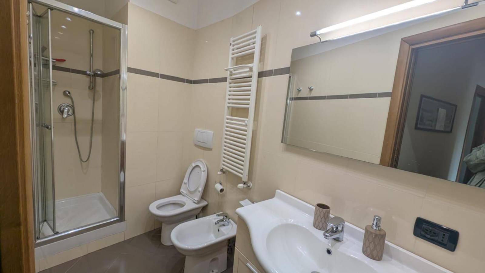Appia Nuova Lucrezia Apartment Rome Luaran gambar